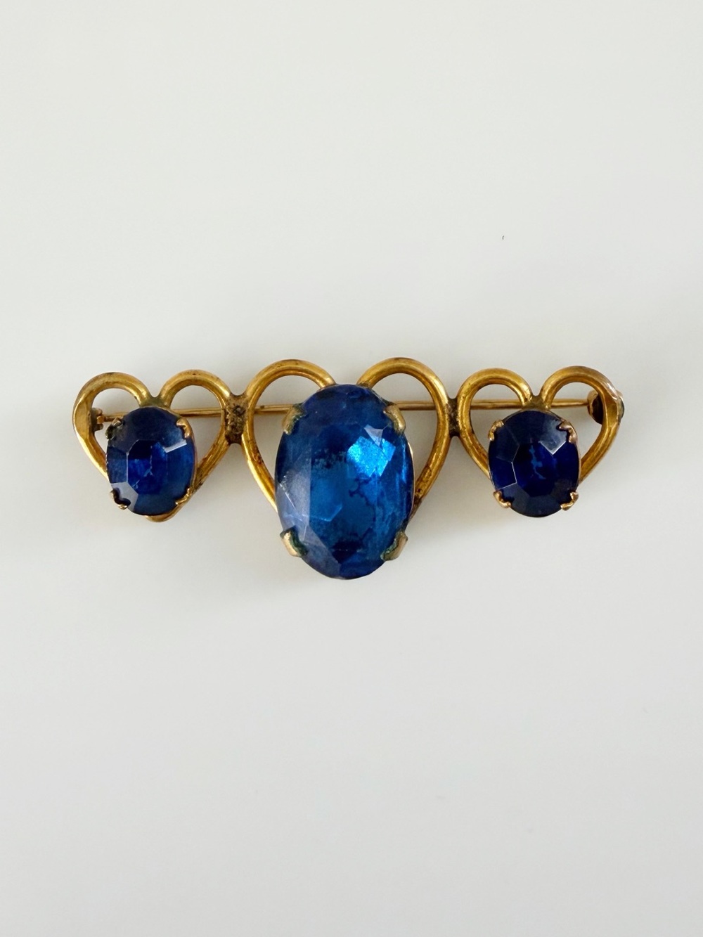 Vintage Hearts Blue Stones Gold Tone Brooch Pin